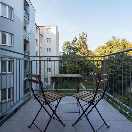 Caring Family Apartment Close To The Center Вена Экстерьер фото