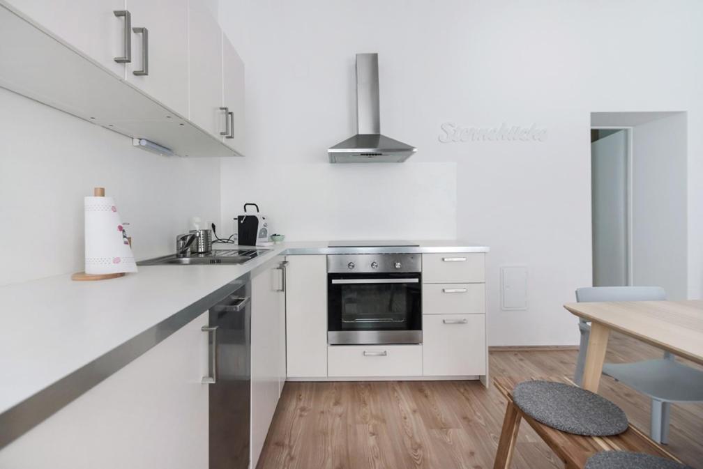 Caring Family Apartment Close To The Center Вена Экстерьер фото